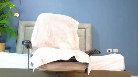 Snapshot of hunter_biggest chatting on 3, 2, 2026 Hunter online show from 3, 2, 2026