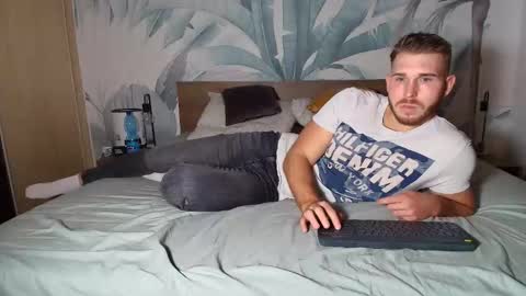 Hunter Bridges online show from 7, 10, 2025