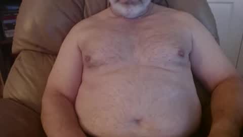 Snapshot of huntermark1 chatting on 2, 11, 2025 huntermark1 online show from 2, 11, 2025