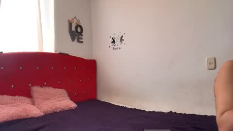 husbands_horny online show from 6, 2, 2026