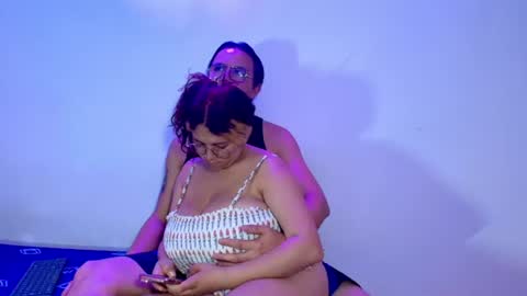 Snapshot of husbands_horny chatting on 19, 7, 2026 husbands_horny online show from 19, 7, 2026