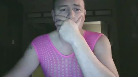 Snapshot of huskerdusker chatting on 18, 12, 2025 huskerdusker online show from 18, 12, 2025