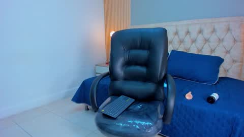 hxxyro online show from 13, 3, 2026