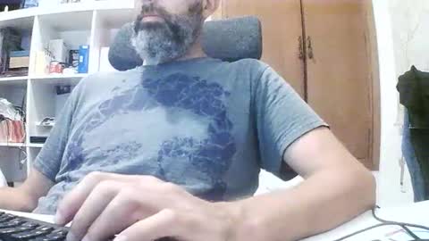 Snapshot of hyperpau chatting on 21, 9, 2025 Hyperpau online show from 21, 9, 2025