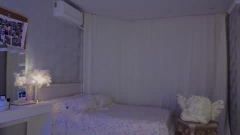 Joselle online show from 8, 3, 2026