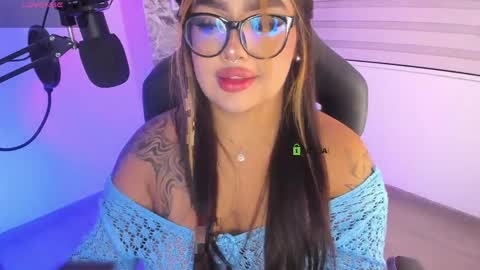 Snapshot of i_am_ari chatting on 9, 4, 2026 Ari online show from 9, 4, 2026