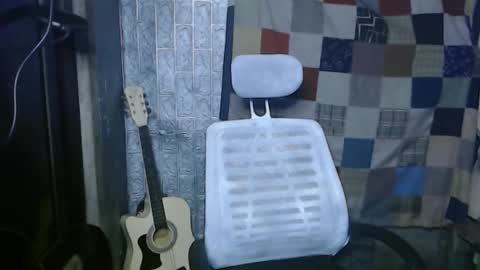 Snapshot of i_am_asian90 chatting on 19, 12, 2024 Kim online show from 19, 12, 2024