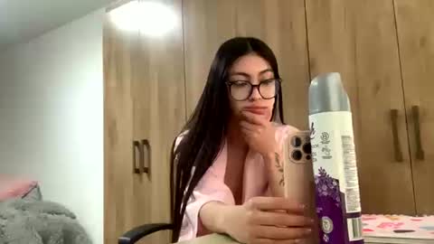 Snapshot of i_am_victoria chatting on 16, 6, 2026 Eva Victoria online show from 16, 6, 2026