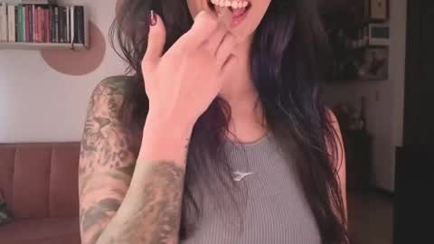 Lana Banana online show from 5, 5, 2026