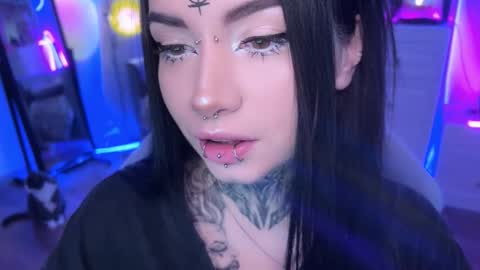 Asya  online show from 9, 11, 2025