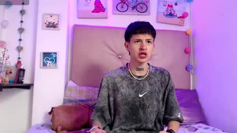 iam_lukas__ online show from 20, 12, 2025