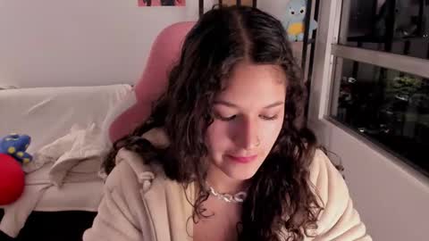 On instagram Imm  NikkiHelp me reach 100 likes online show from 23, 2, 2026