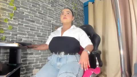 Snapshot of iam_samy chatting on 11, 11, 2025 Samy online show from 11, 11, 2025