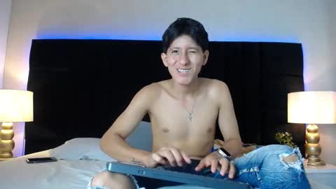 I A M   S M I T H S online show from 23, 2, 2026