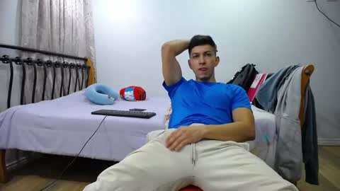 iam_yourbabyprincess_xd online show from 29, 1, 2025