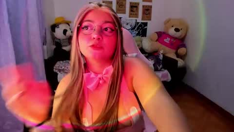 Zoe 3 online show from 13, 12, 2025