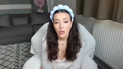 Baby Gal online show from 20, 2, 2026