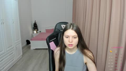 Cassie  STREAMS HERE EVERYDAY online show from 3, 1, 2025