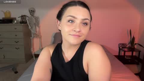 Snapshot of iamcrystalann chatting on 8, 2, 2025 Crystal online show from 8, 2, 2025