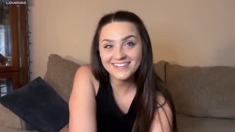 Snapshot of iamcrystalann chatting on 8, 2, 2025 Crystal online show from 8, 2, 2025