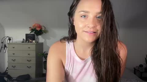 Crystal online show from 3, 11, 2025