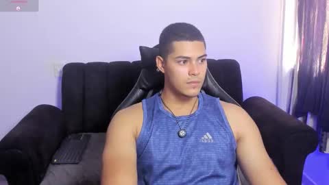 Dylan  independent model  online show from 21, 3, 2026