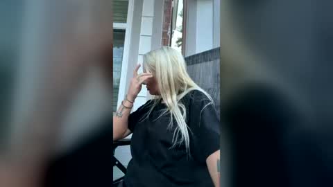 LilBitGodd online show from 23, 7, 2026