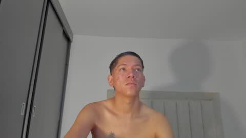 Snapshot of iamjulian_ chatting on 20, 6, 2026 Juliiiiian online show from 20, 6, 2026