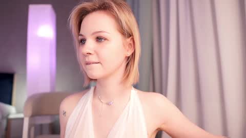 Nina  online show from 26, 1, 2025