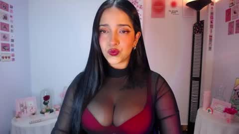 Snapshot of iamroxanne chatting on 7, 7, 2026 Camila online show from 7, 7, 2026