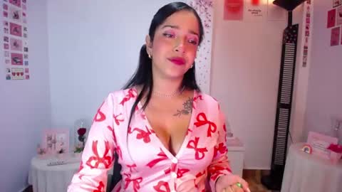 Snapshot of iamroxanne chatting on 20, 7, 2026 Camila online show from 20, 7, 2026
