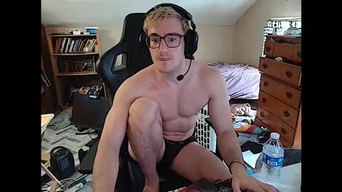 iamtommyparker online show from 4, 12, 2025