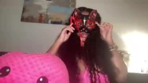 Valentina Luxe online show from 25, 6, 2026