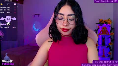 Snapshot of iamveroo chatting on 8, 10, 2025 Veronica NDEPENT MODEL online show from 8, 10, 2025