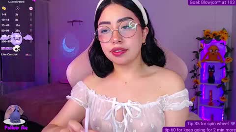 Snapshot of iamveroo chatting on 9, 10, 2025 Veronica NDEPENT MODEL online show from 9, 10, 2025