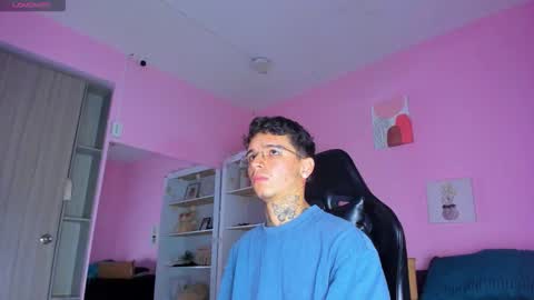 IAN CASTILLO online show from 10, 10, 2025