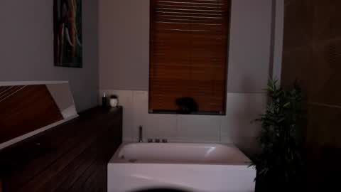 Ian Davis online show from 15, 10, 2025