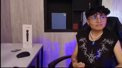i am mathias online show from 17, 6, 2026