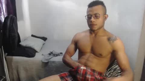 Snapshot of ian_tuner chatting on 7, 1, 2026 ian_tuner online show from 7, 1, 2026