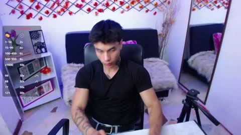 Ian  online show from 24, 3, 2026