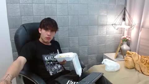 ian online show from 19, 9, 2025