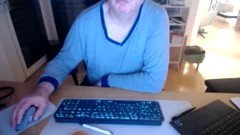 Snapshot of iandy12 chatting on 3, 3, 2026 iandy12 online show from 3, 3, 2026