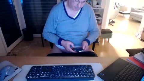 Snapshot of iandy12 chatting on 12, 3, 2026 iandy12 online show from 12, 3, 2026