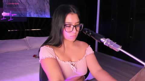 Snapshot of ibbiebennett chatting on 8, 3, 2025 Ibbie Bennett online show from 8, 3, 2025