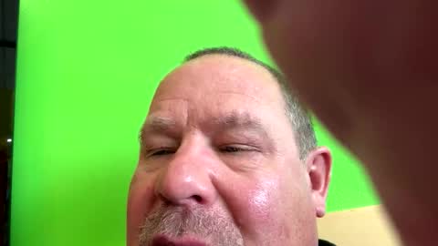 icanmakeyousquirt69 online show from 16, 4, 2026