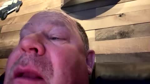 Snapshot of icanmakeyousquirt69 chatting on 1, 6, 2026 icanmakeyousquirt69 online show from 1, 6, 2026