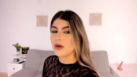 ice_y_abigail online show from 14, 1, 2026