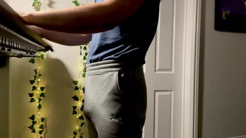 Snapshot of icekingken chatting on 17, 12, 2024 Ken online show from 17, 12, 2024