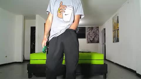 THOMAS AND DAMIAND online show from 19, 10, 2025