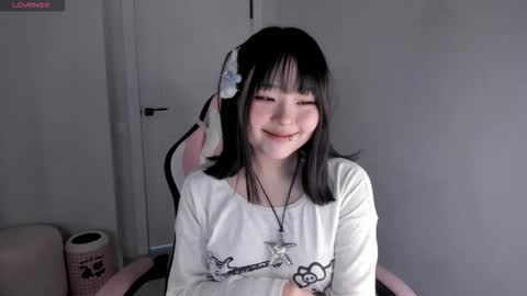 Hitomi   online show from 26, 11, 2025